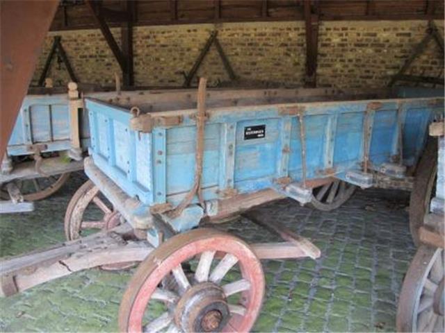 Boerenwagen met sponnenzijbord, Karrenmuseum Essen